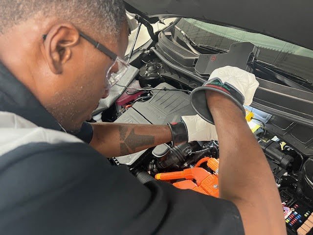 Christopher Thomas - Owner of Rise High Mobile Mechanics